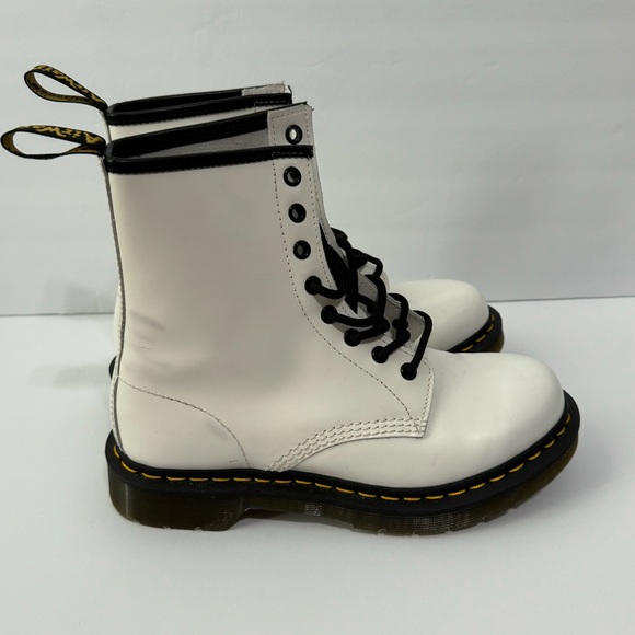 Dr Marten white patent boot like new women’s 8 - Picture 4 of 9